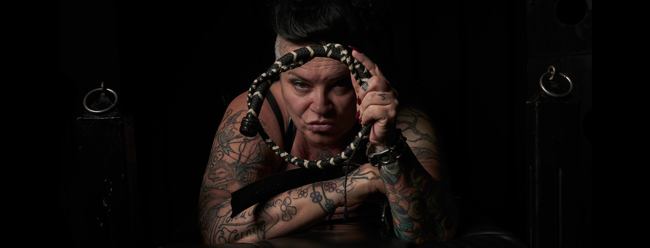 domina dark, slave master, jylland, københavn,