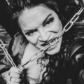 Domina Dark